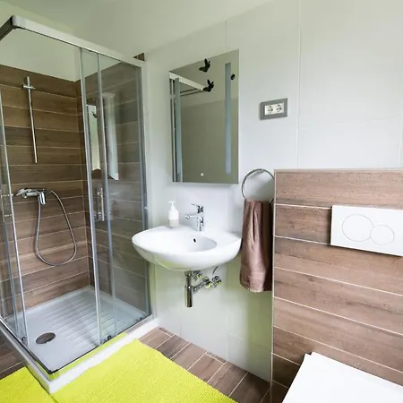 דירה And Natasa 2 *