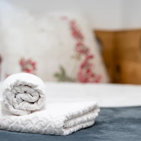 And Natasa 2 דירה *