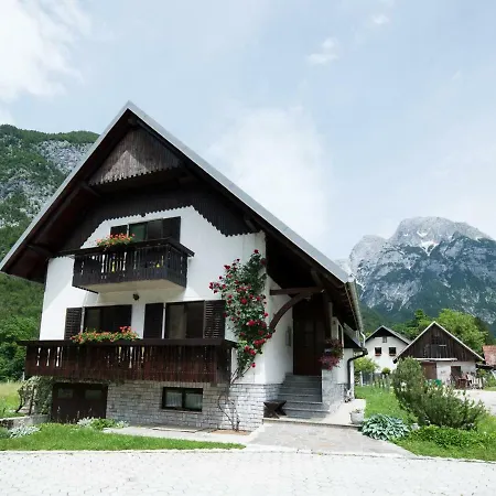 And Natasa 2 Apartment *