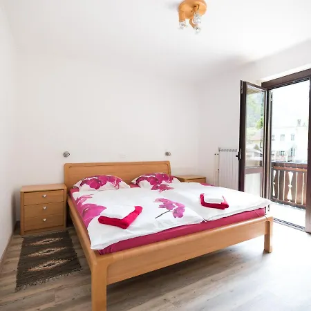 And Natasa 2 Daire Trenta